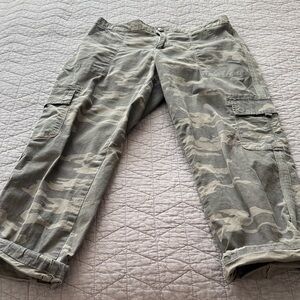 Camouflage Cargo Pants. Cropped length.